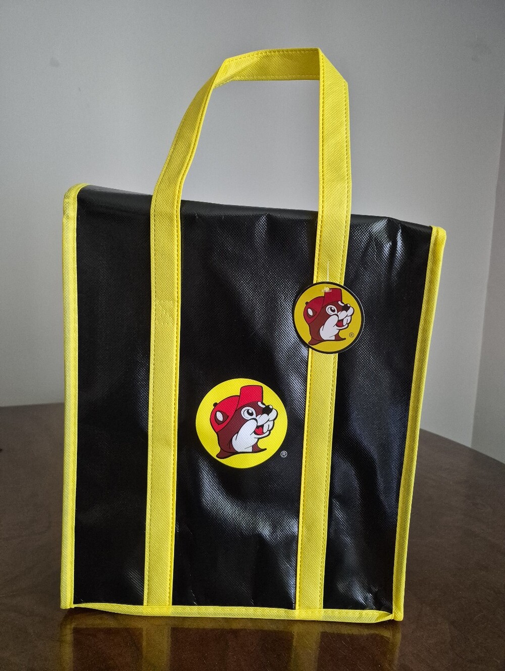 NWT Buc-ee’s Black & Yellow Insulated Cooler Tote Bag Travel Grocery Lunch